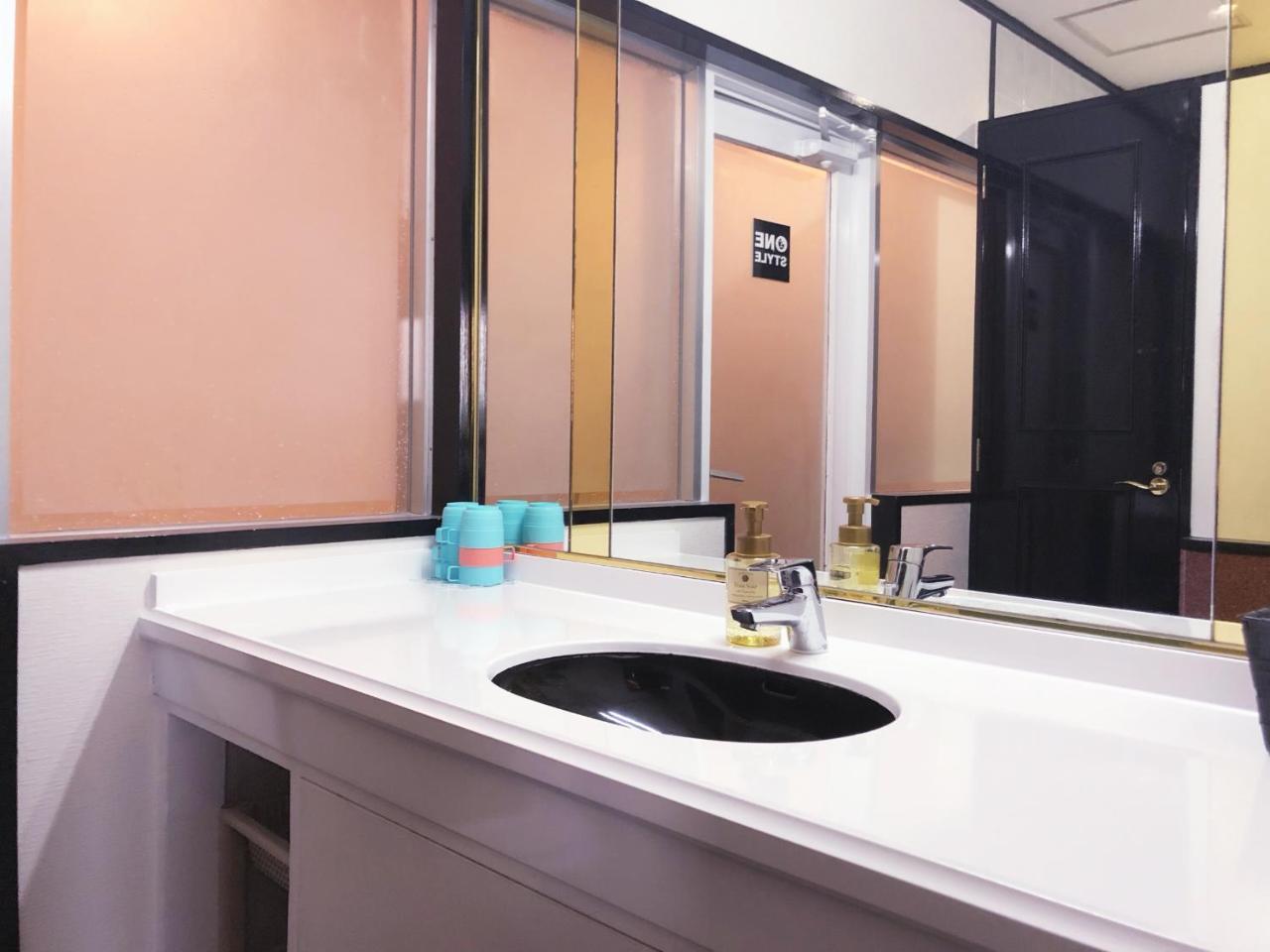 Hotel One Style Naha Esterno foto